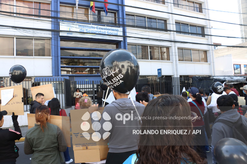 PROTESTA PACIENTES DE DIALICIS
