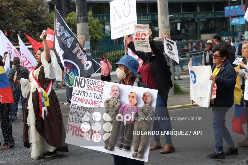 MARCHA ORGANIZACIONES SOCIALES POR EL NO