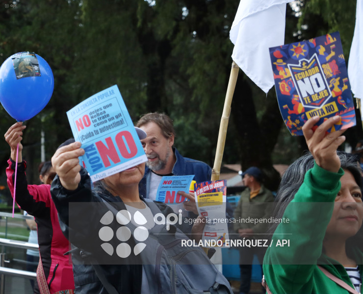 MARCHA ORGANIZACIONES SOCIALES POR EL NO
