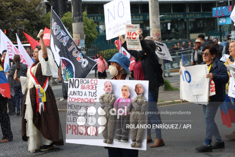 MARCHA ORGANIZACIONES SOCIALES POR EL NO