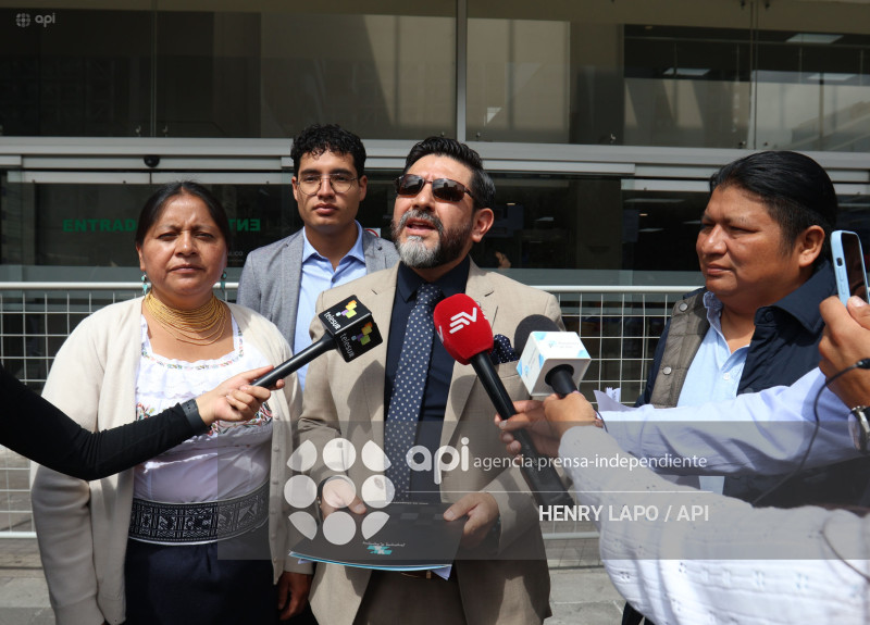 SOLICITUD HABEAS DATA POR ACCIÓN DE LA FUERZA PUBL8CA