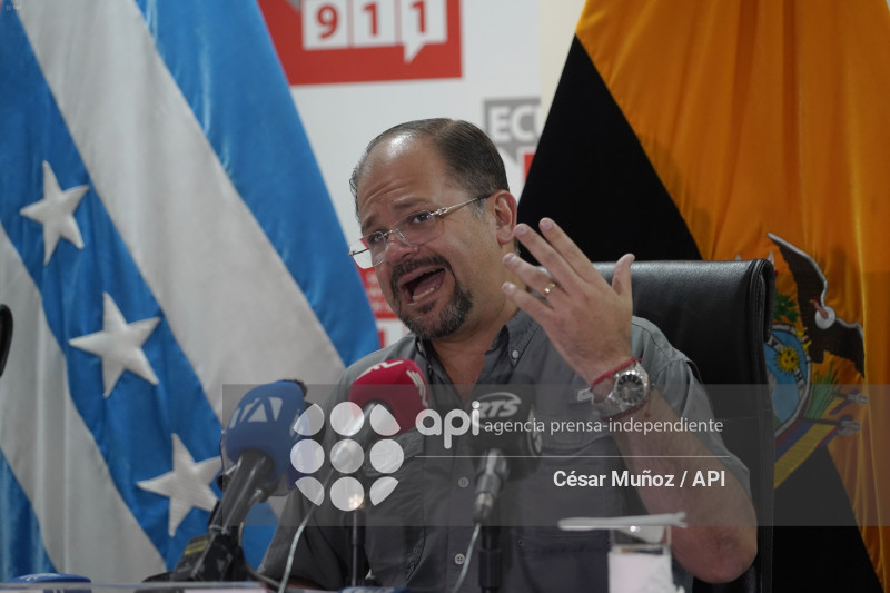 GYE-OPERATIVOS REIMBERG