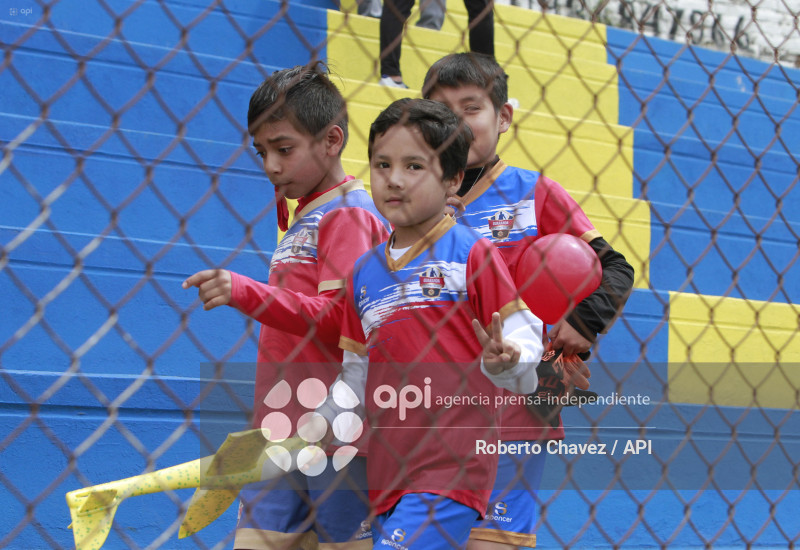 FBL GUARANDA FC VS LIGA DE PORTOVIEJO