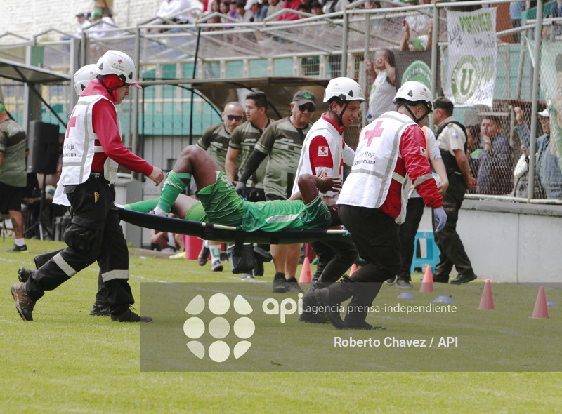 FBL GUARANDA FC VS LIGA DE PORTOVIEJO