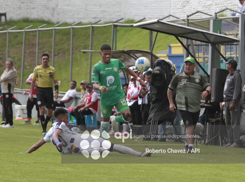 FBL GUARANDA FC VS LIGA DE PORTOVIEJO
