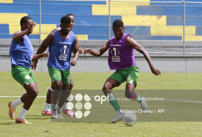 FBL GUARANDA FC VS LIGA DE PORTOVIEJO