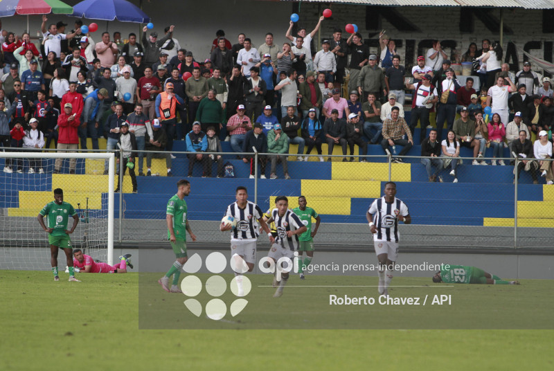 FBL GUARANDA FC VS LIGA DE PORTOVIEJO