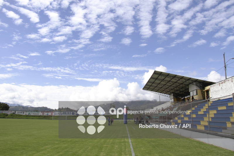 FBL GUARANDA FC VS LIGA DE PORTOVIEJO