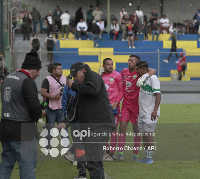 FBL GUARANDA FC VS LIGA DE PORTOVIEJO