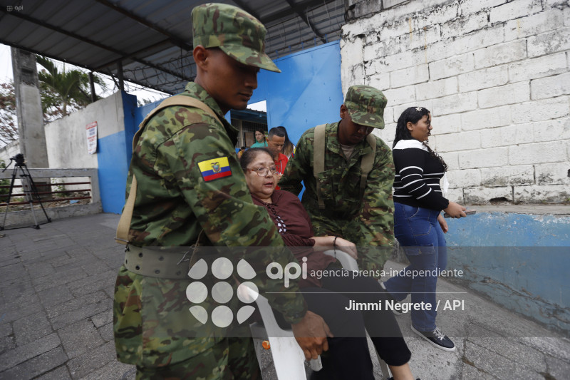 REFERÉNDUM Y CONSULTA POPULAR 2025