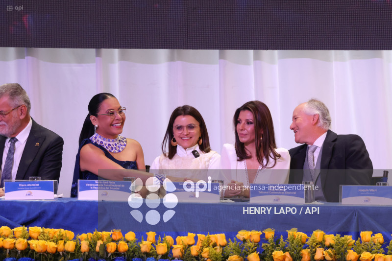 INAUGURACIÓN REFERÉNDUM Y CONSULTA POPULAR