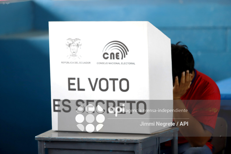 REFERÉNDUM Y CONSULTA POPULAR 2025