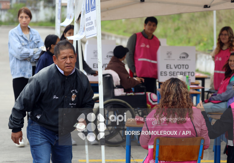 CUENCA-REFERENDUM-CONSULTA POPULAR