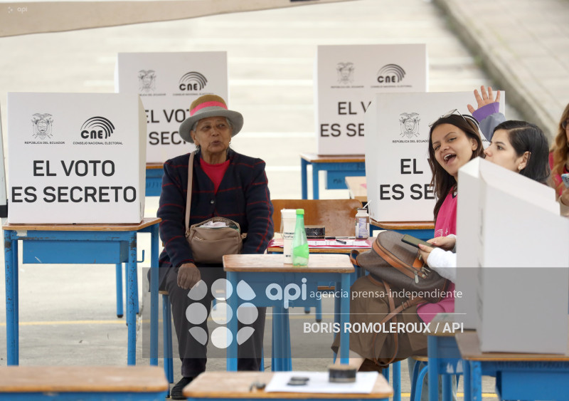 CUENCA-REFERENDUM-CONSULTA POPULAR