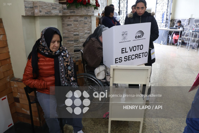 UIO REFERÉNDUM Y CONSULTA POPULAR 2025