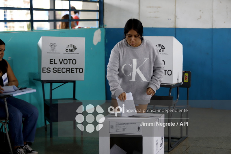 REFERÉNDUM Y CONSULTA POPULAR 2025