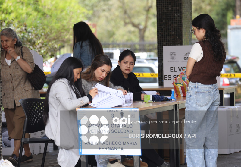 CUENCA-REFERENDUM-CONSULTA POPULAR