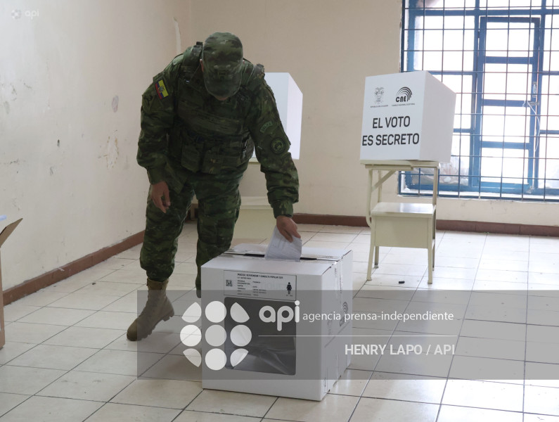 UIO REFERÉNDUM Y CONSULTA POPULAR 2025