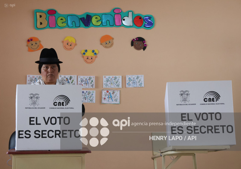 UIO REFERÉNDUM Y CONSULTA POPULAR 2025