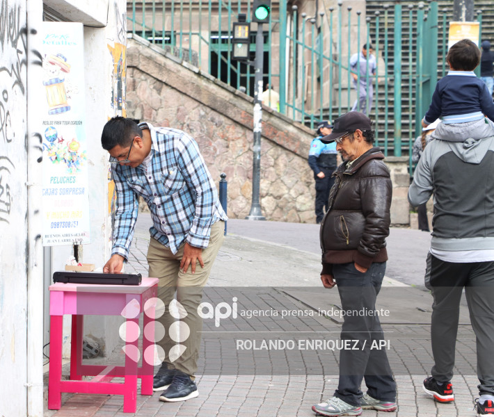 UIO REFERENDUM Y CONSULTA POPULAR 2025