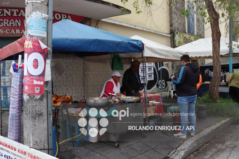 UIO REFERENDUM Y CONSULTA POPULAR 2025