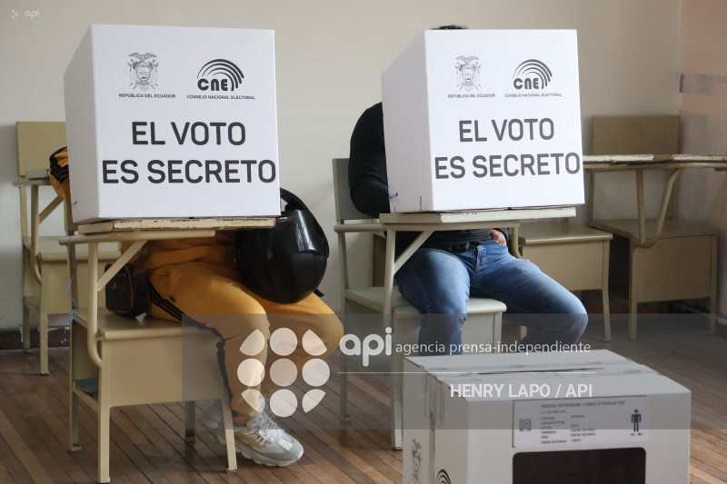 UIO REFERÉNDUM Y CONSULTA POPULAR 2025