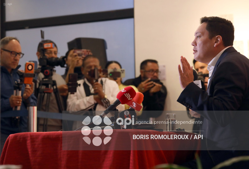 CUENCA-ALCALDE ZAMORA-PRONUNCIAMIENTO CONSULTA