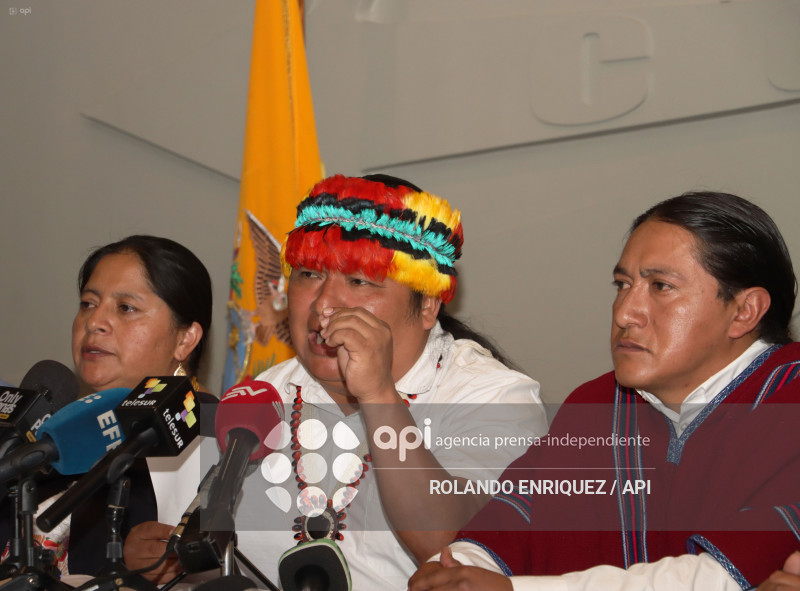 RUEDA DE PRENSA CONAIE SOBRE EL TRIUNFO DEL NO