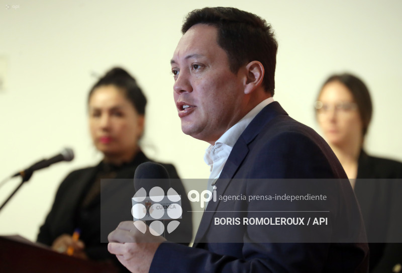 CUENCA-ALCALDE ZAMORA-PRONUNCIAMIENTO CONSULTA