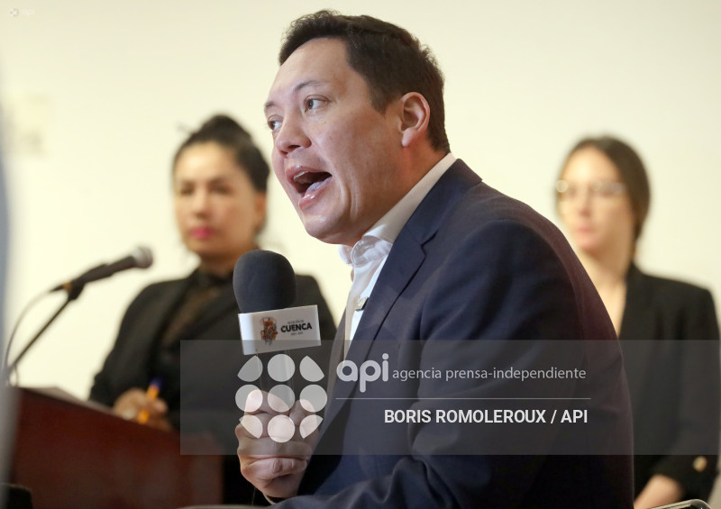 CUENCA-ALCALDE ZAMORA-PRONUNCIAMIENTO CONSULTA