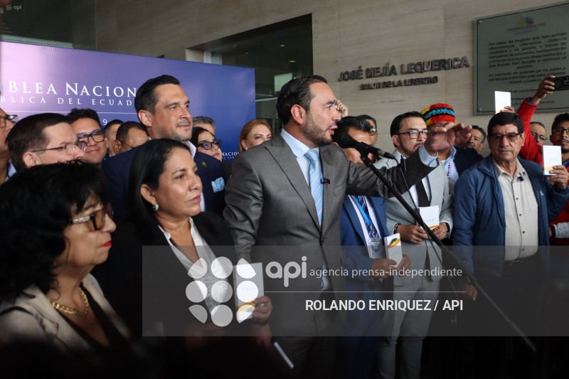 RUEDA DE PRENSA REVOLUCION CIUDADANA ASAMBLEA