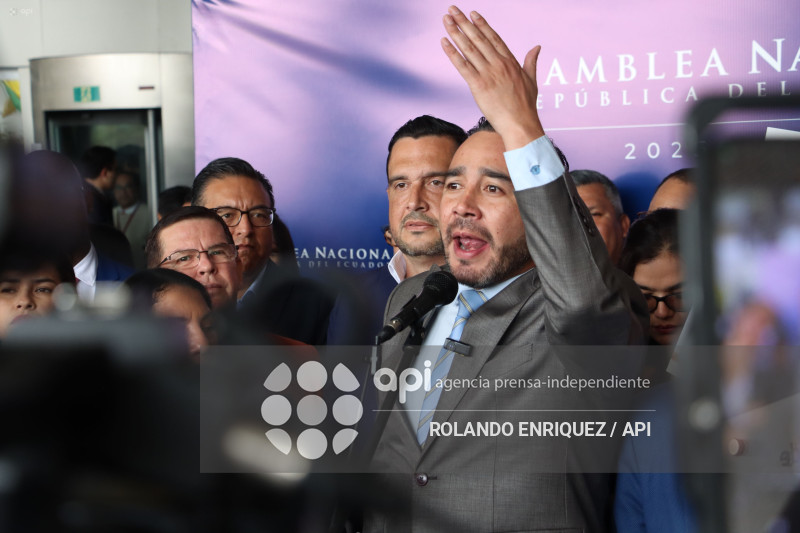 RUEDA DE PRENSA REVOLUCION CIUDADANA ASAMBLEA