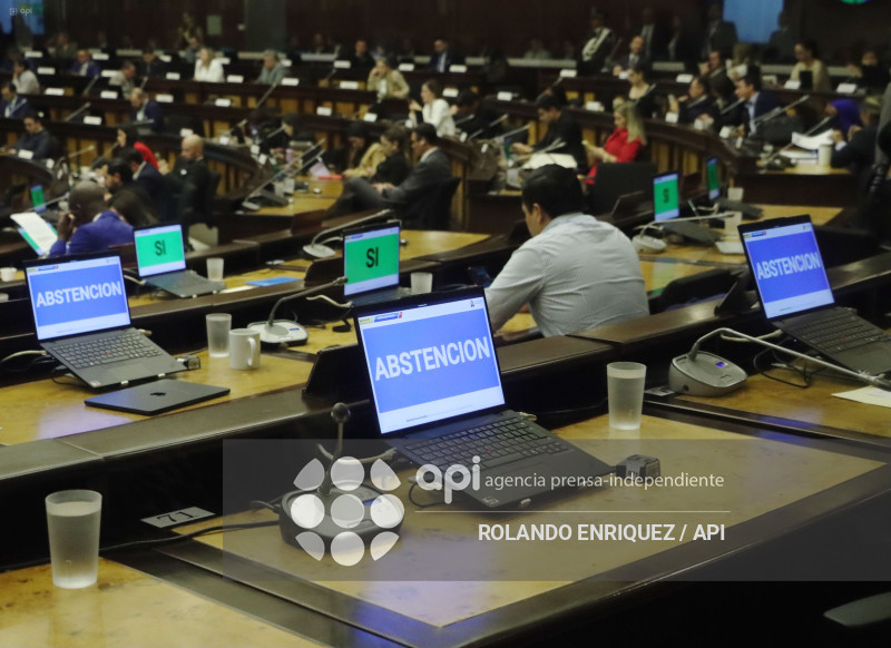 ASAMBLEA DEBATE REPRODUCCION HUMANA ASISTIDA