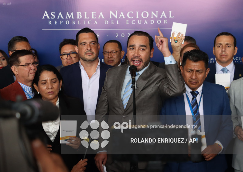 RUEDA DE PRENSA REVOLUCION CIUDADANA ASAMBLEA