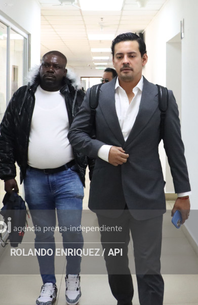 PRUEBAS COVID CASO BUCARAM E HIJO