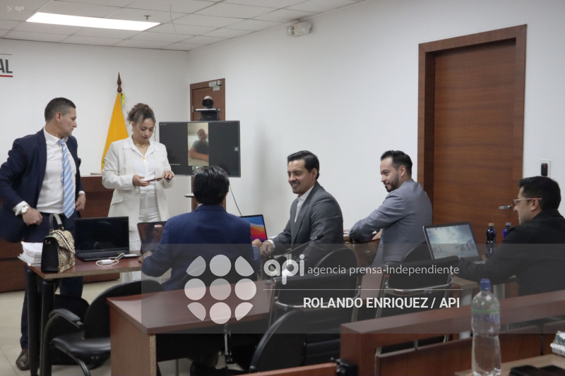 PRUEBAS COVID CASO BUCARAM E HIJO