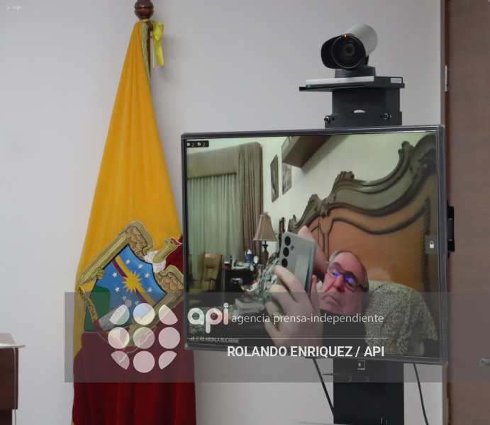 PRUEBAS COVID CASO BUCARAM E HIJO