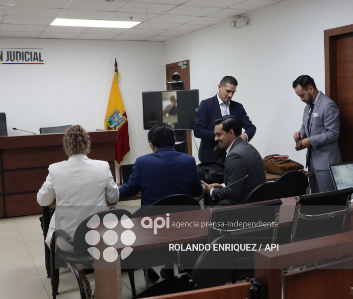 PRUEBAS COVID CASO BUCARAM E HIJO