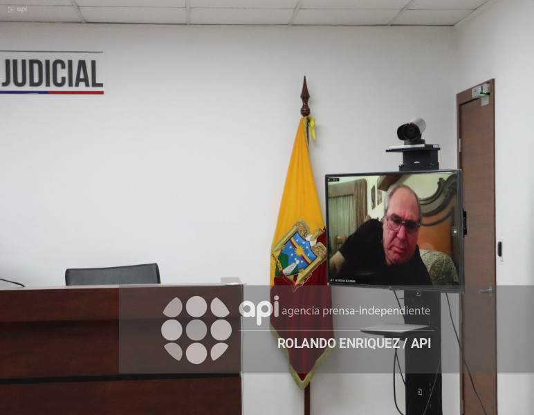 PRUEBAS COVID CASO BUCARAM E HIJO