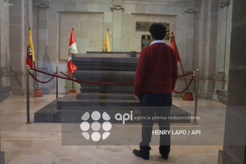 MAUSOLEO ANTONIO JOSE DE SUCRE