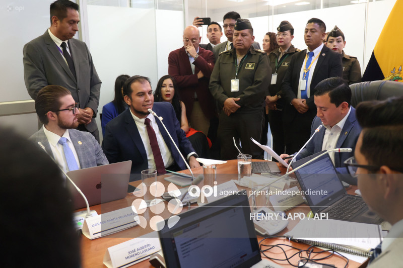 MINISTRO DE TRABAJO COMPARECE COMISION FISCALIZACION