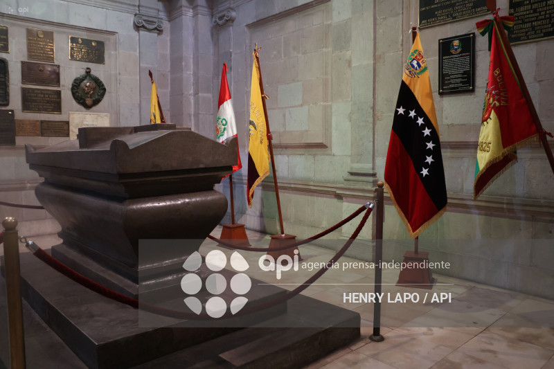 MAUSOLEO ANTONIO JOSE DE SUCRE