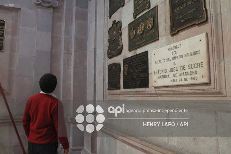 MAUSOLEO ANTONIO JOSE DE SUCRE