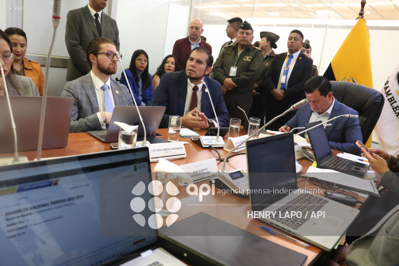 MINISTRO DE TRABAJO COMPARECE COMISION FISCALIZACION