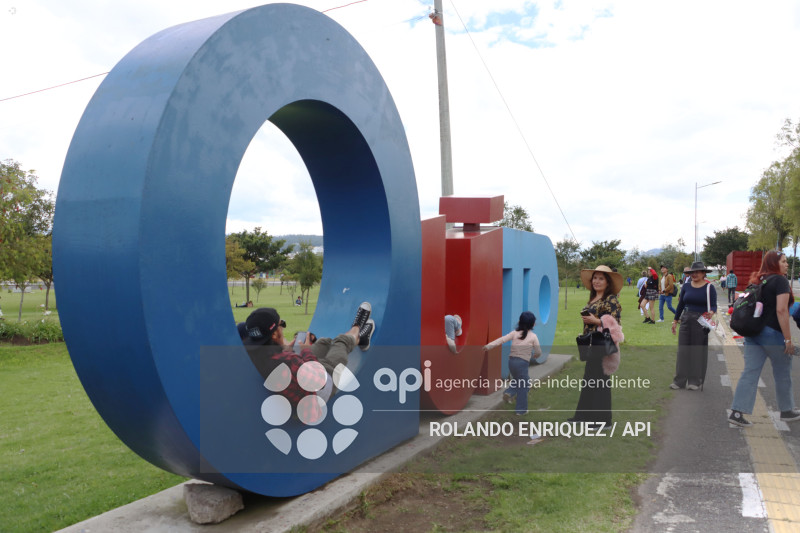 DESFILE CONFRATERNIDAD