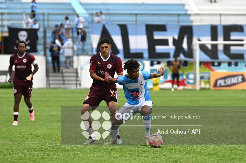 FBL-LIGA ECUABET-MANTA-VINO TINTO
