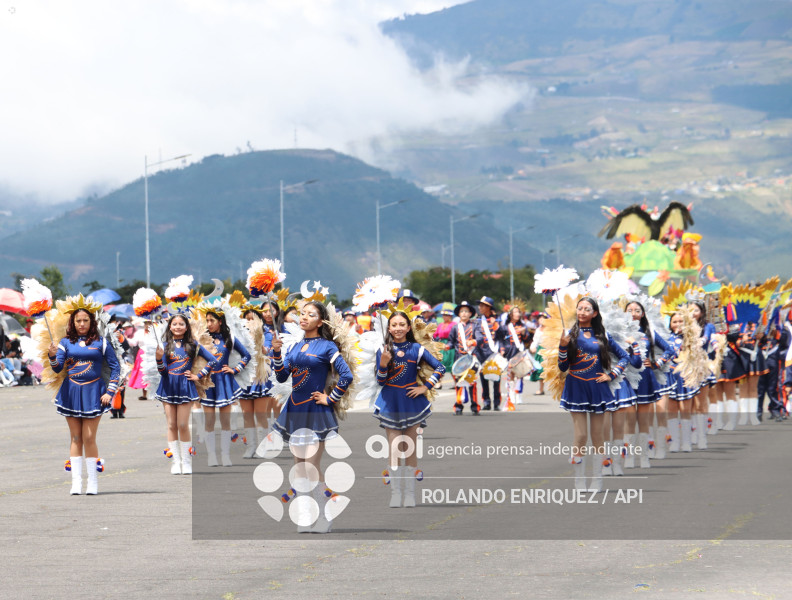 DESFILE CONFRATERNIDAD