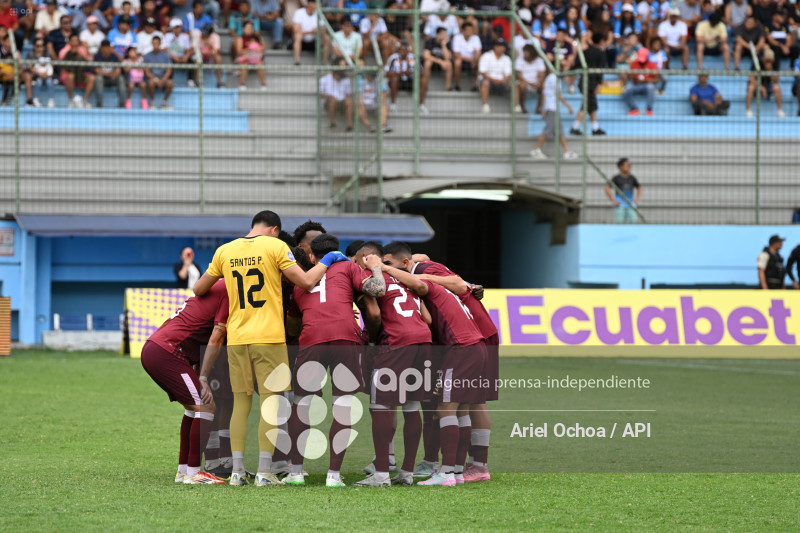 FBL-LIGA ECUABET-MANTA-VINO TINTO