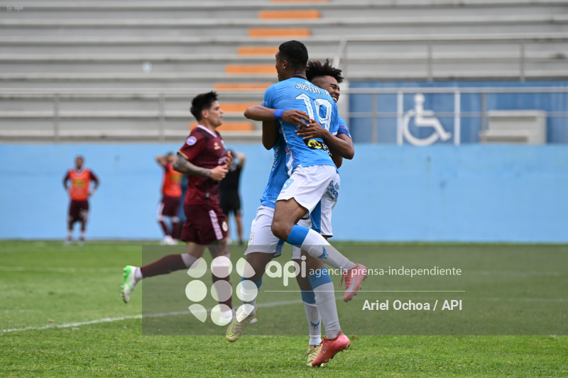 FBL-LIGA ECUABET-MANTA-VINO TINTO