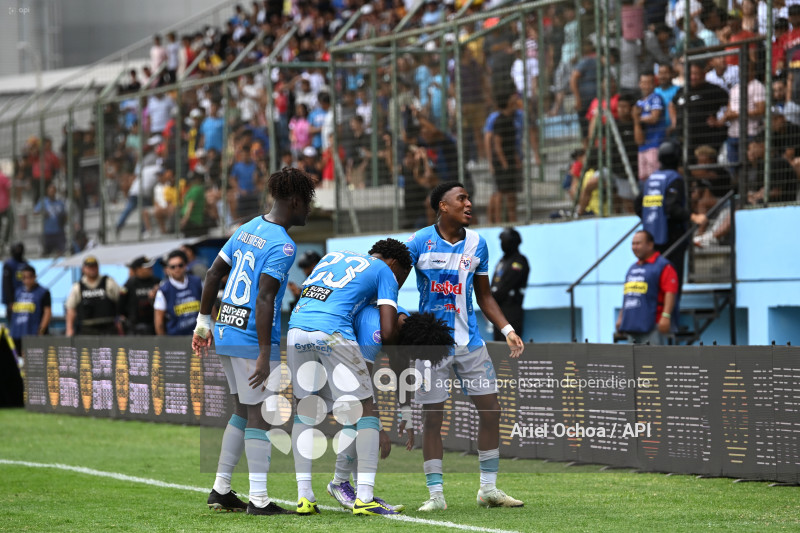 FBL-LIGA ECUABET-MANTA-VINO TINTO